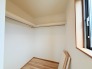 収納で悩む時間をなくしたい。家族の衣服が多くても頼もしいWIC（ウォークインクローゼット）
3階の南側洋室8帖のWIC