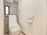 ウォシュレット一体型のシャワートイレを新設しました！
トイレは１階と２階にそれぞれ設置されております。