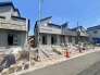 4号棟 前面道路は広く、駐車がしやすいです。駐車スペース2台分ございます。
 2026/05/02m
