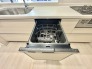 時短に活躍する食器洗浄機や一杯の水も楽しめる浄水器があるシステムキッチン。



