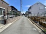A号棟 戸建てが立ち並ぶ静かな住宅街。四季折々の移り変わりを感じながら自然と楽しみ、暮らす、そんな毎日を日々の中で感じられる住環境
