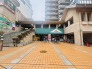 商業施設が徒歩圏内に充実、日々のお買い物も安心な環境です。

