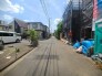 1号棟 戸建てが立ち並ぶ静かな住宅街。四季折々の移り変わりを感じながら自然と楽しみ、暮らす、そんな毎日を日々の中で感じられる住環境
