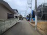 3号棟 戸建てが立ち並ぶ静かな住宅街。四季折々の移り変わりを感じながら自然と楽しみ、暮らす、そんな毎日を日々の中で感じられる住環境
