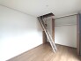 ～２Ｆ洋室／約６帖～
全ての居室に収納スペースを配備しました！片付け上手になれるお家です。