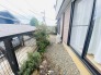 戸建てならではのお庭スペース。BBQやガーデニング、お子様のプールなど、、、、様々な楽しみ方ができるプライベート空間。ご家族皆さままで思いっきりお楽しみください。
