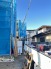 2号棟 澄み渡る青空のもと、新しい住まいが着実に形づくられていく様子です。完成が心待ちにされます

