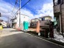 B号棟 商業施設が徒歩圏内に充実、日々のお買い物も安心な環境です。
