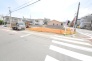A号地 五感で感じる、現地でしかわからない事も沢山ございます。周辺環境なども一緒にご案内いたしますのでお気軽にお問合せください。

