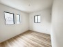 衣類の整理整頓に嬉しいクローゼット付きのお部屋。お子様のお部屋としても便利です。

