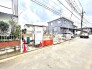 戸建てが立ち並ぶ静かな住宅街。四季折々の移り変わりを感じながら自然と楽しみ、暮らす、そんな毎日を日々の中で感じられる住環境
