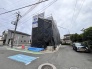 セカンドカーや来客時にも便利なカースペース2台分ございます。
