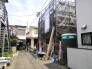 戸建てが立ち並ぶ静かな住宅街。四季折々の移り変わりを感じながら自然と楽しみ、暮らす、そんな毎日を日々の中で感じられる住環境

