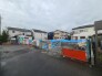 2号棟 五感で感じる、現地でしかわからない事も沢山ございます。周辺環境なども一緒にご案内いたしますのでお気軽にお問合せください。
