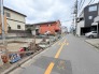 五感で感じる、現地でしかわからない事も沢山ございます。周辺環境なども一緒にご案内いたしますのでお気軽にお問合せください。

