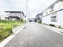 2号地 6.2m幅員の道路に面しておりお車の運転が苦手な方でも安心して出入りいただけます。
