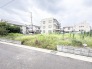 1号地 戸建てが立ち並ぶ静かな住宅街。四季折々の移り変わりを感じながら自然と楽しみ、暮らす、そんな毎日を日々の中で感じられる住環境

