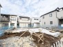 広めのバルコニーがある新築なので風通しも良くお洗濯物もしっかりと干すことができます！
