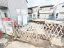 セカンドカーや来客時にも便利なカースペース2台分ございます。
