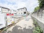 南道路に面しており日中もたくさんの陽が入ります。風通りや周辺環境など実際に現地にてご確認ください。

