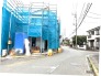 戸建てが立ち並ぶ静かな住宅街。四季折々の移り変わりを感じながら自然と楽しみ、暮らす、そんな毎日を日々の中で感じられる住環境
