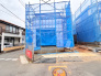 1号棟 戸建てが立ち並ぶ静かな住宅街。四季折々の移り変わりを感じながら自然と楽しみ、暮らす、そんな毎日を日々の中で感じられる住環境
