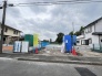 2号棟 新しい暮らしの始まりを感じさせる、整然と区画された土地です。理想の住まいを描ける広さがあります
