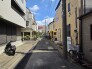 戸建てが立ち並ぶ静かな住宅街。四季折々の移り変わりを感じながら自然と楽しみ、暮らす、そんな毎日を日々の中で感じられる住環境
