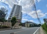 カスミやドラッグストアなどがある【ピアシティふじみ野】…約440ｍ