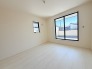 2号棟 今からここを誰のお部屋にしようか、そんな洋室。大きさは7.0帖です。
 2026/07/10m