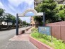 駅までは歩いて6分の立地です。