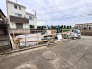 南道路に面しており日中もたくさんの陽が入ります。風通りや周辺環境など実際に現地にてご確認ください。
