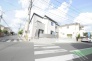角地なので開放感がございます。