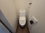 1.2階にそれぞれトレイがございます。朝の混雑時に分散して利用できるほか、ゲスト用としても使い分けることもできます。
