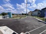 4号棟 空が広く開放感のある、静かで穏やかな街並みの一角です。落ち着いた環境で、日々の暮らしにゆとりを感じられる心地よい場所です
