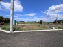 3号棟 回転道路と5m幅員の道路に面しております。お車の運転が苦手な方でも安心して出入りいただけます。
