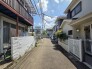 戸建てが立ち並ぶ静かな住宅街。四季折々の移り変わりを感じながら自然と楽しみ、暮らす、そんな毎日を日々の中で感じられる住環境
