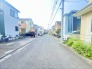 戸建てが立ち並ぶ静かな住宅街。四季折々の移り変わりを感じながら自然と楽しみ、暮らす、そんな毎日を日々の中で感じられる住環境
