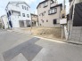 カースペースは1台駐車できます。車庫の出し入れのしやすさなど、実際に現地にてご確認ください。

