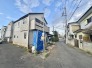 西側は川が流れており、自然も感じながら日常をお過ごしいただけます。