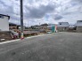 閑静な住宅街で、理想の住まいを描くための準備が整っています。新しい暮らしの始まりを感じる場所です

