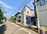 2号棟 4.5m幅員の道路に面しておりお車の運転が苦手な方でも安心して出入りいただけます。
