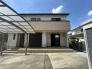 戸建てが立ち並ぶ静かな住宅街。四季折々の移り変わりを感じながら自然と楽しみ、暮らす、そんな毎日を日々の中で感じられる住環境
