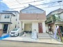 戸建てが立ち並ぶ静かな住宅街。四季折々の移り変わりを感じながら自然と楽しみ、暮らす、そんな毎日を日々の中で感じられる住環境
