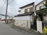 素朴な風合いが残る、心地よい佇まい。日々の暮らしの時間がゆっくりと流れるような住環境です
