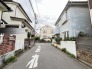 前面南道路の幅員は約5m道路です