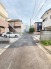戸建てが立ち並ぶ静かな住宅街。四季折々の移り変わりを感じながら自然と楽しみ、暮らす、そんな毎日を日々の中で感じられる住環境
