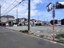 1号地 4.5m幅員道路と4.2m幅員道路の角地に面した整形地です