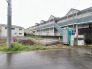 5号棟 6m幅員の道路に面しておりお車の運転が苦手な方でも安心して出入りいただけます。
