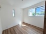 今からここを誰のお部屋にしようか、そんな洋室。大きさは5.0帖です。3階東南角部屋
